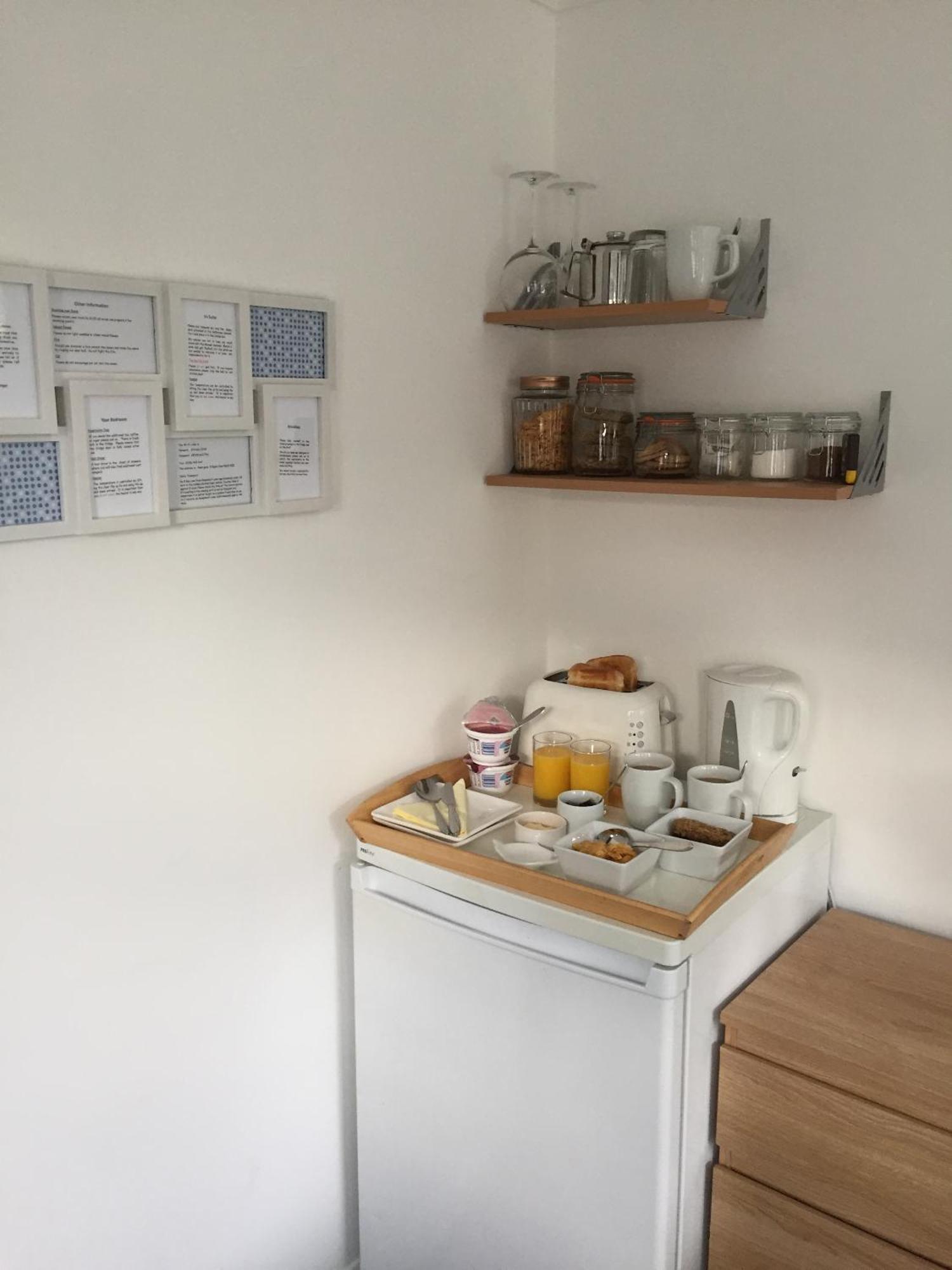 Basingstoke En Suite Room In Garden Annex 外观 照片